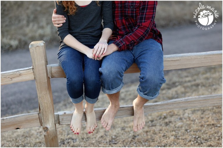 peter-autumn couple love engagement sioux falls sd photography 18