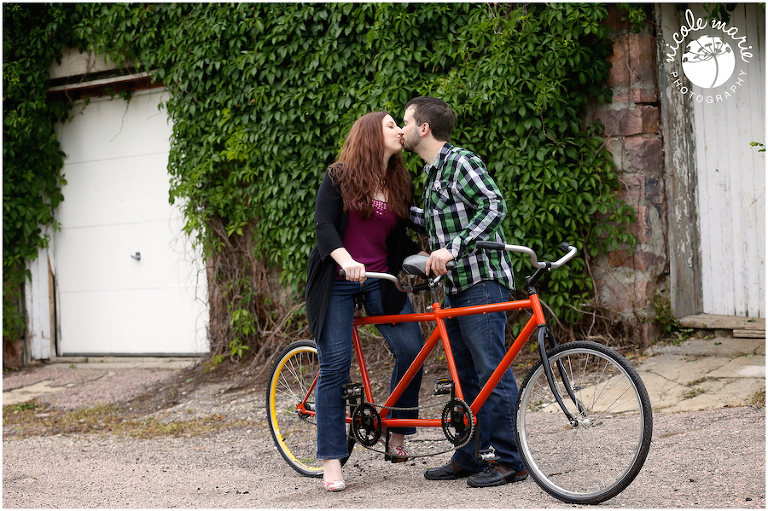 03 tk engagement couple love sioux falls sd photography