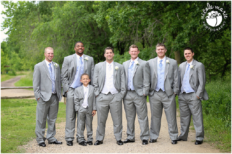 21 bj wedding couple love sioux falls sd photography