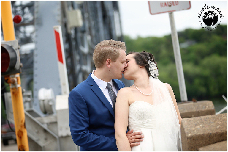 35 aj wedding couple love sioux falls sd photography