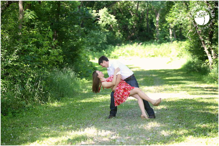 10 aj engagement couple love sioux falls sd photography