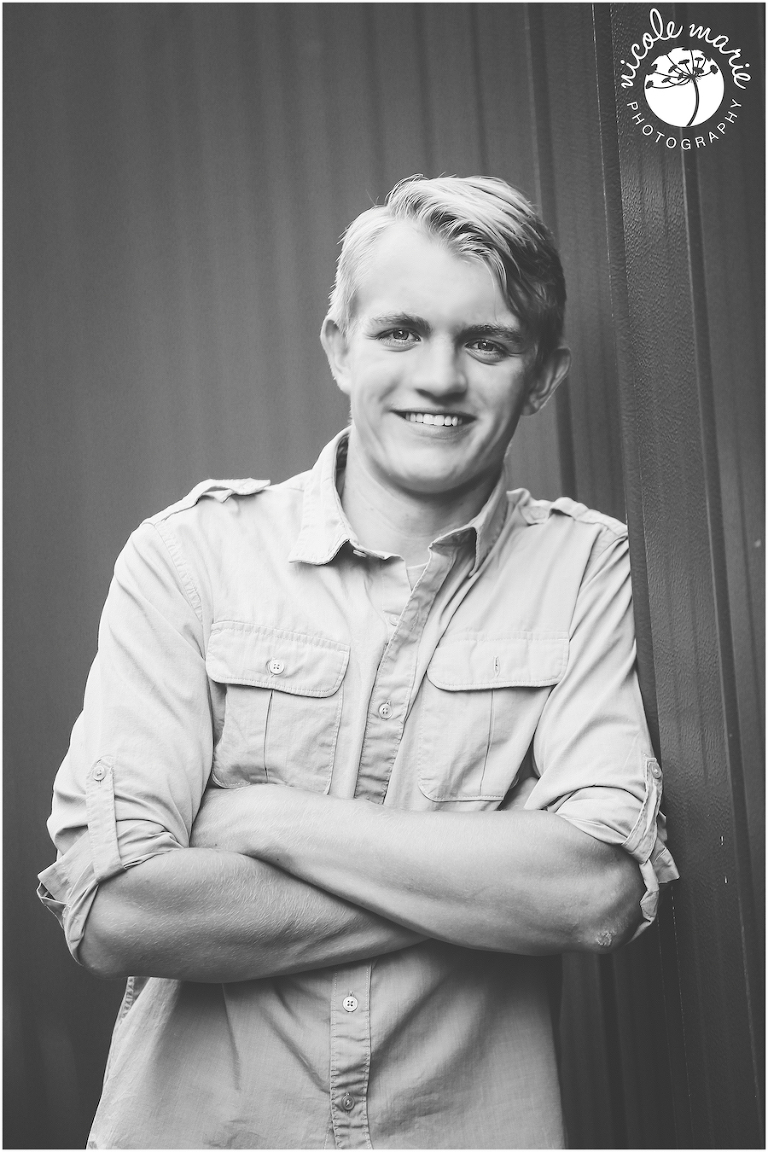 20 zach senior boy portrait sioux falls sd photography