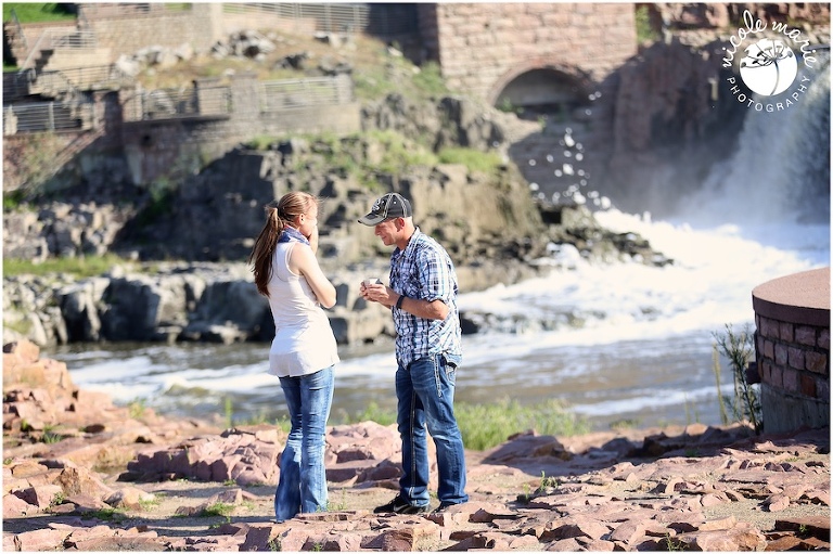03 dt proposal engagement couple love sioux falls sd photography