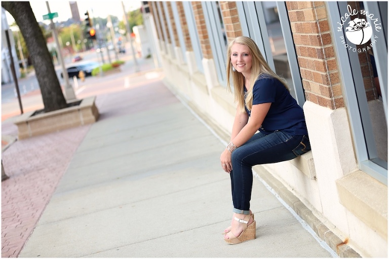 04 abby girl senior portrait sioux falls sd photography