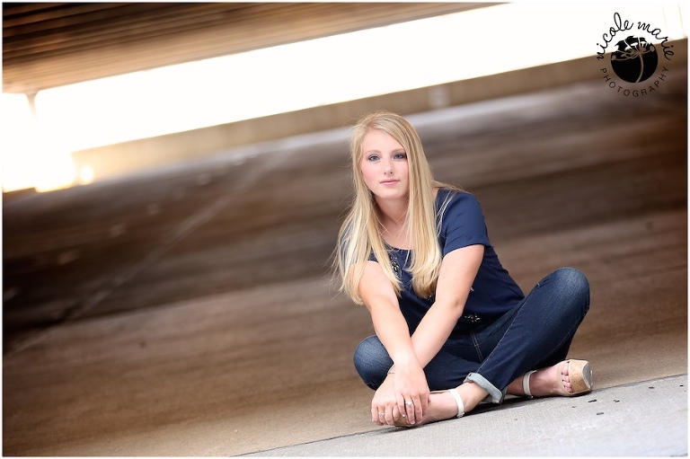 15 abby girl senior portrait sioux falls sd photography