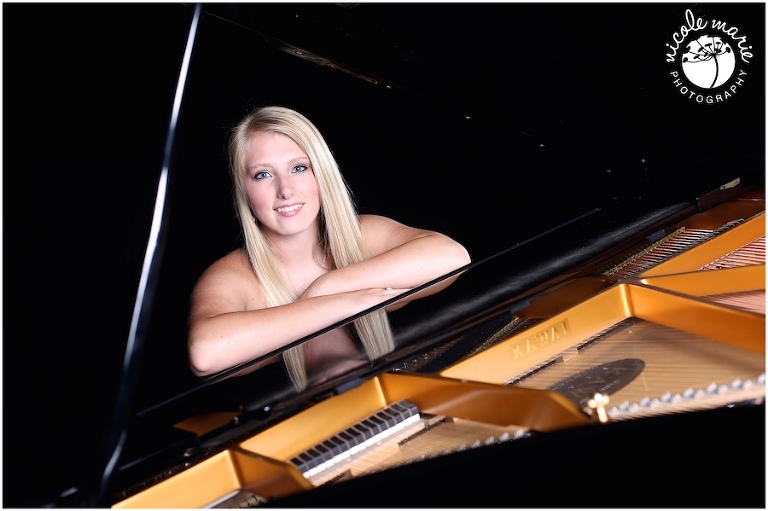 33 abby girl senior portrait sioux falls sd photography