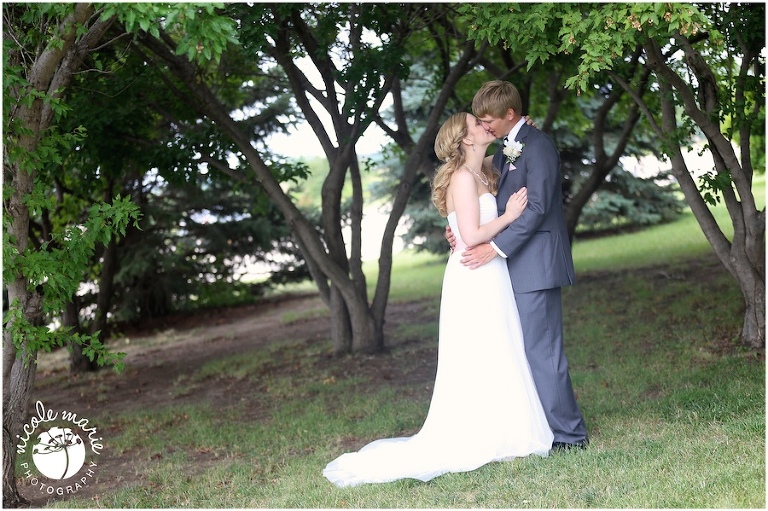 18 kuchta wedding couple love sioux falls sd photography