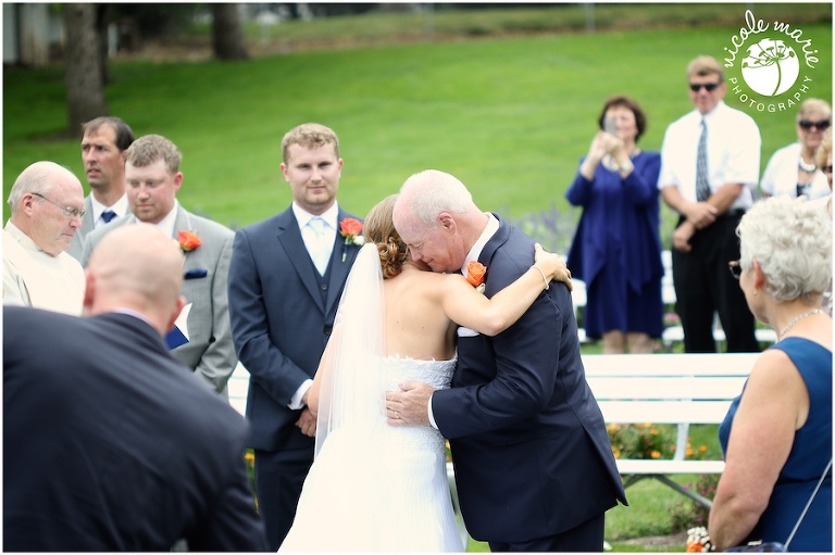 38 bjelland wedding couple love portrait sioux falls sd photography