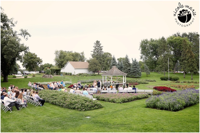 40 bjelland wedding couple love portrait sioux falls sd photography