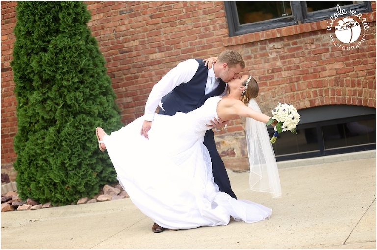 54 bjelland wedding couple love portrait sioux falls sd photography