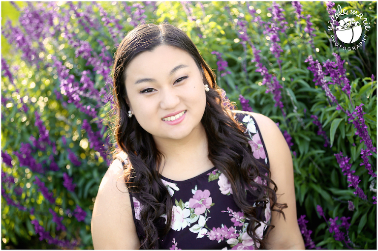 11 anna senior girl flowers portrait sioux falls sd photography