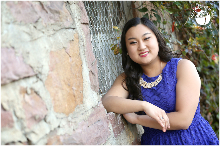 21 anna senior girl flowers portrait sioux falls sd photography