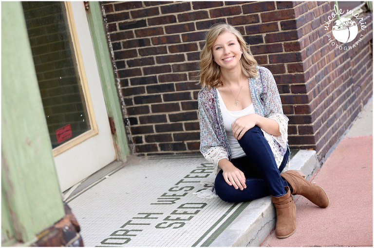 11 alisha senior girl portrait sioux falls sd photography