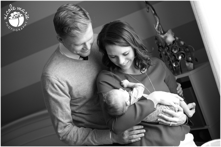 20 dykstra baby boy newborn lifestyle family portrait sioux falls sd photography