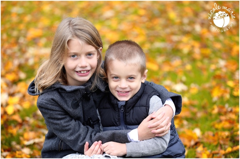 03 sylvester children girl boyfamily portrait sioux falls sd photography
