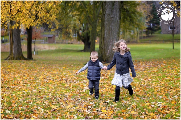 07 sylvester children girl boyfamily portrait sioux falls sd photography