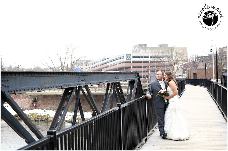 46 Guck winter wedding couple love portrait sioux falls sd photography