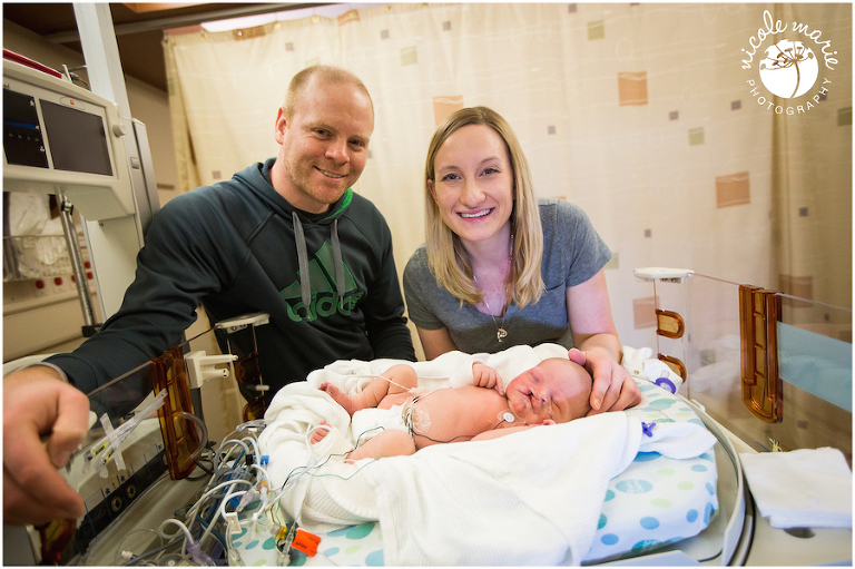 13 Backstrom family newborn lifestyle portrait sioux falls sd photography