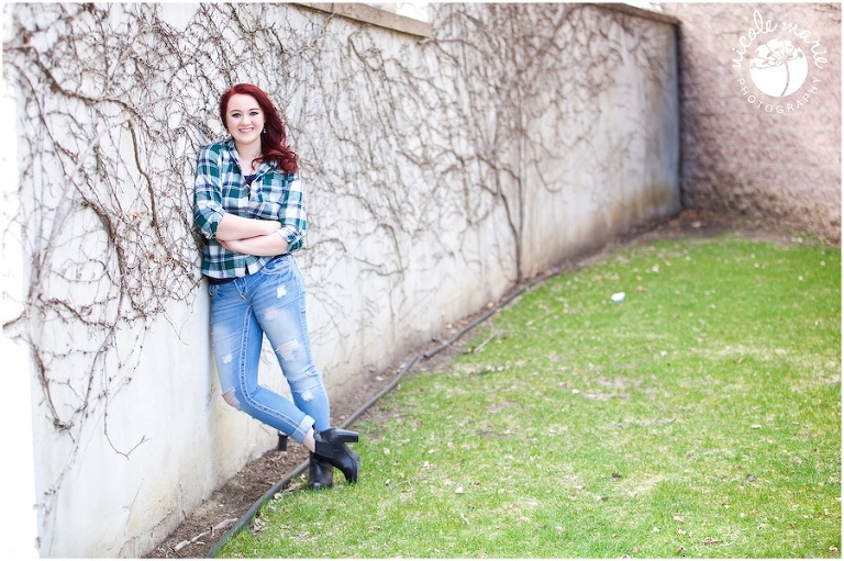 05 Alleysia senior girl spring portrait sioux falls sd photography