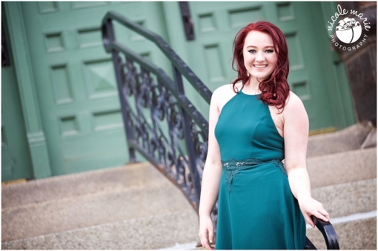 16 Alleysia senior girl spring portrait sioux falls sd photography