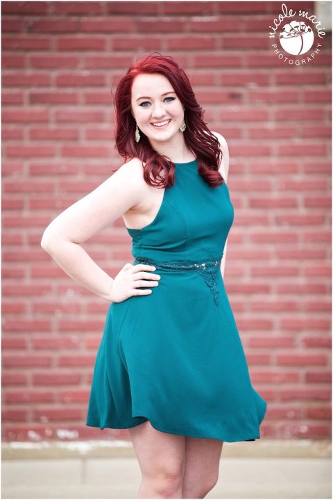 23 Alleysia senior girl spring portrait sioux falls sd photography