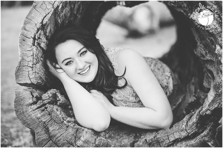 36 Alleysia senior girl spring portrait sioux falls sd photography