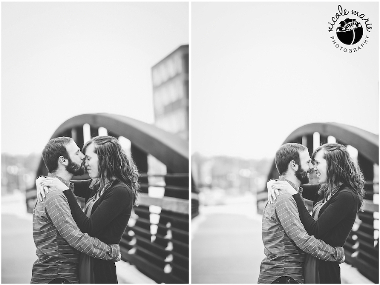31 N+K engagement couple love winter portrait sioux falls sd photography