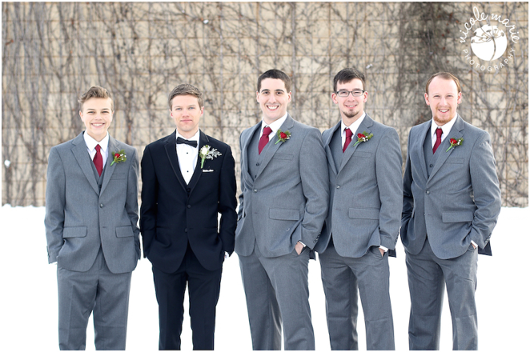 20 Olson wedding couple love winter portrait sioux falls sd photography