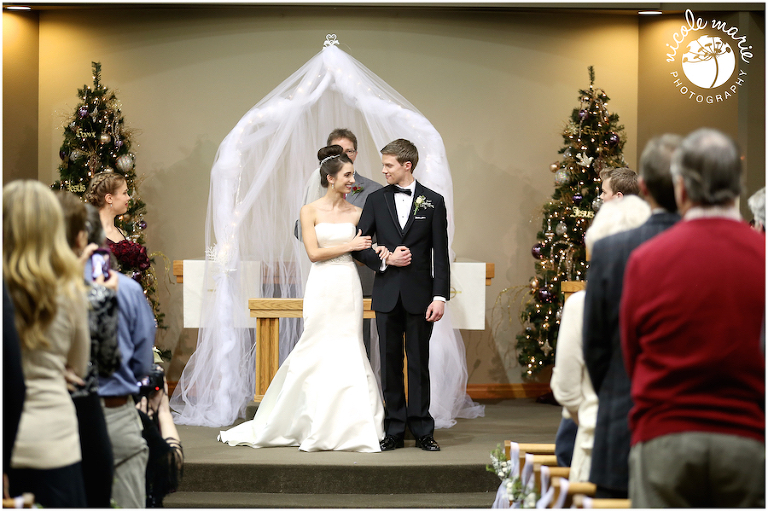 46 Olson wedding couple love winter portrait sioux falls sd photography