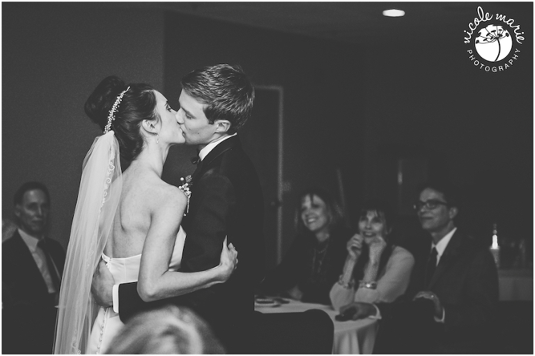 54 Olson wedding couple love winter portrait sioux falls sd photography