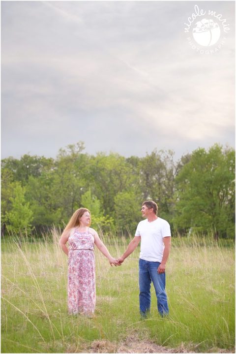 22 D+M engagement couple love portrait sioux falls sd photography