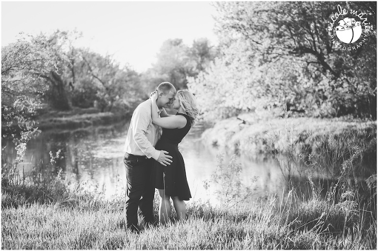 31 D+K engagement couple love portrait sioux falls sd photography