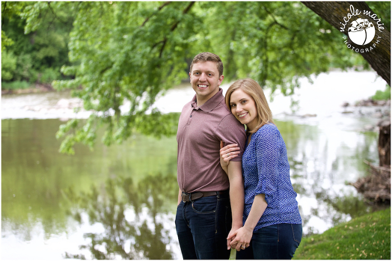 10 M+M engagement couple love spring portrait sioux falls sd photography