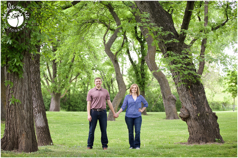 12 M+M engagement couple love spring portrait sioux falls sd photography