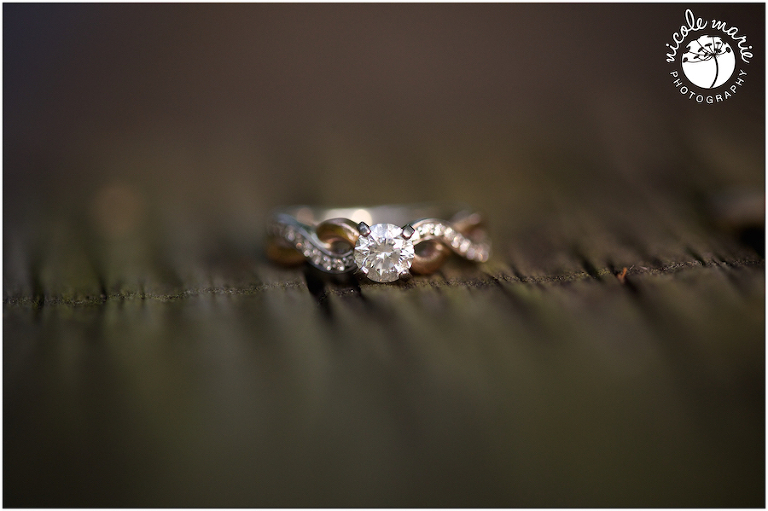 31 M+M engagement couple love spring portrait sioux falls sd photography