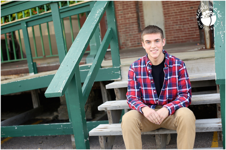 05 justin senior boy portrait sioux falls sd photography