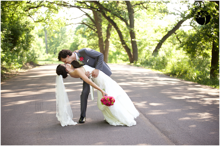 36 Jorgensen wedding great plains zoo couple love portrait sioux falls sd photography