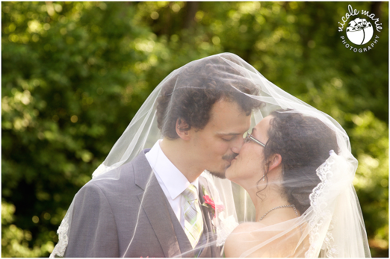 45 Jorgensen wedding great plains zoo couple love portrait sioux falls sd photography