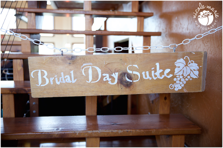 08 Albers wedding calico skies winery couple love portrait sioux falls sd photography