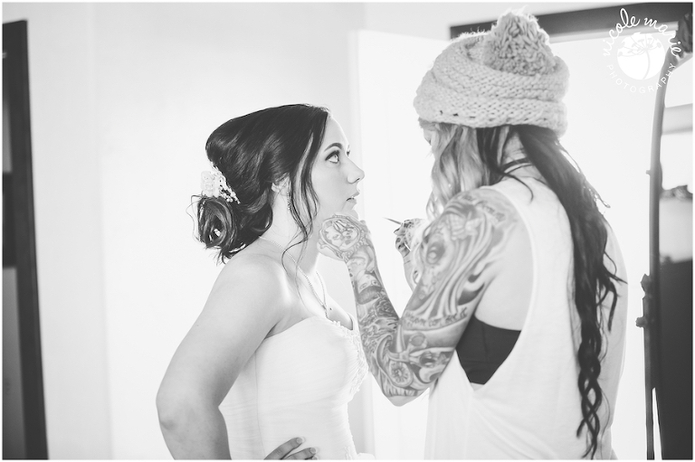 16 Albers wedding calico skies winery couple love portrait sioux falls sd photography