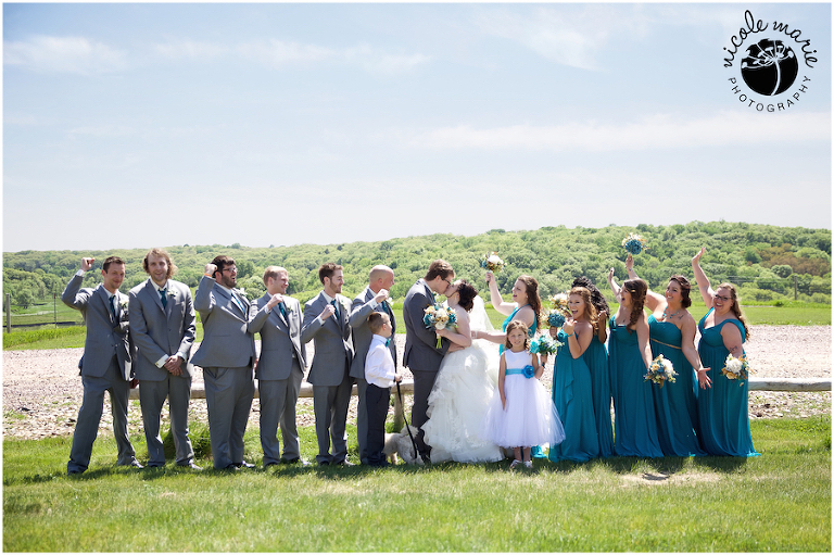35 Albers wedding calico skies winery couple love portrait sioux falls sd photography