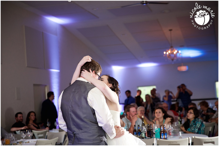 93 Albers wedding calico skies winery couple love portrait sioux falls sd photography