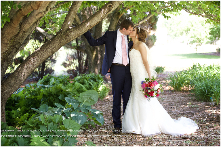 42 Jensen wedding mccoy gardens brookings couple love portrait sioux falls sd photography
