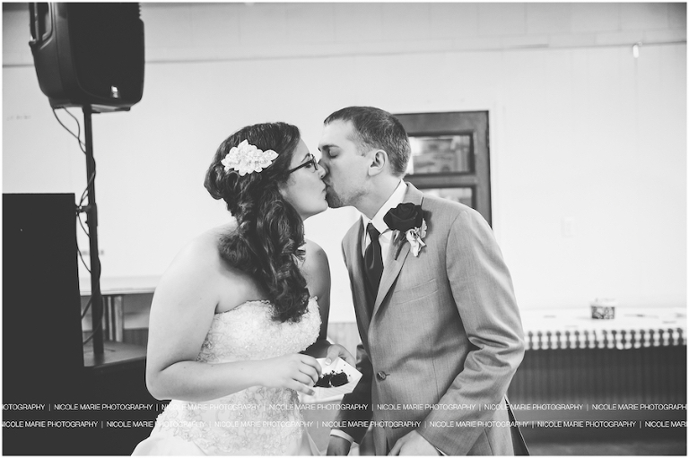 30 Krollpfeiffer round lake, mn wedding couple love portrait sioux falls sd photography