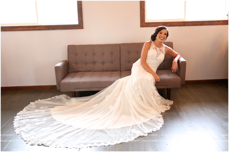 012-blue-haven-barn-garden-styled-shoot-wedding-couple-love-portrait-sioux-falls-sd-photography