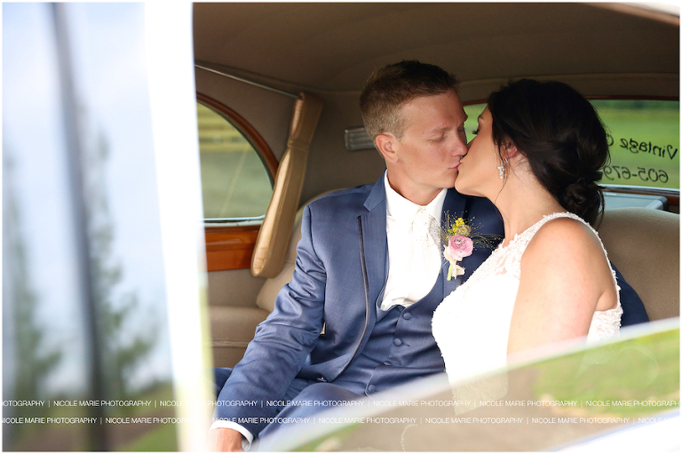 045-blue-haven-barn-garden-styled-shoot-wedding-couple-love-portrait-sioux-falls-sd-photography