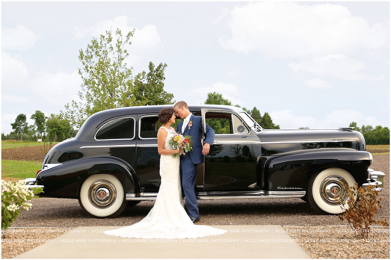055-blue-haven-barn-garden-styled-shoot-wedding-couple-love-portrait-sioux-falls-sd-photography