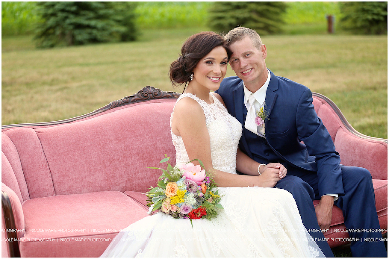 059-blue-haven-barn-garden-styled-shoot-wedding-couple-love-portrait-sioux-falls-sd-photography