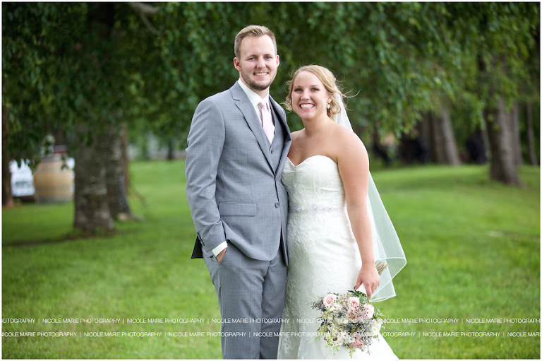 056-tinklenberg-wedding-couple-love-portrait-sioux-falls-sd-round-lake-mn-photography