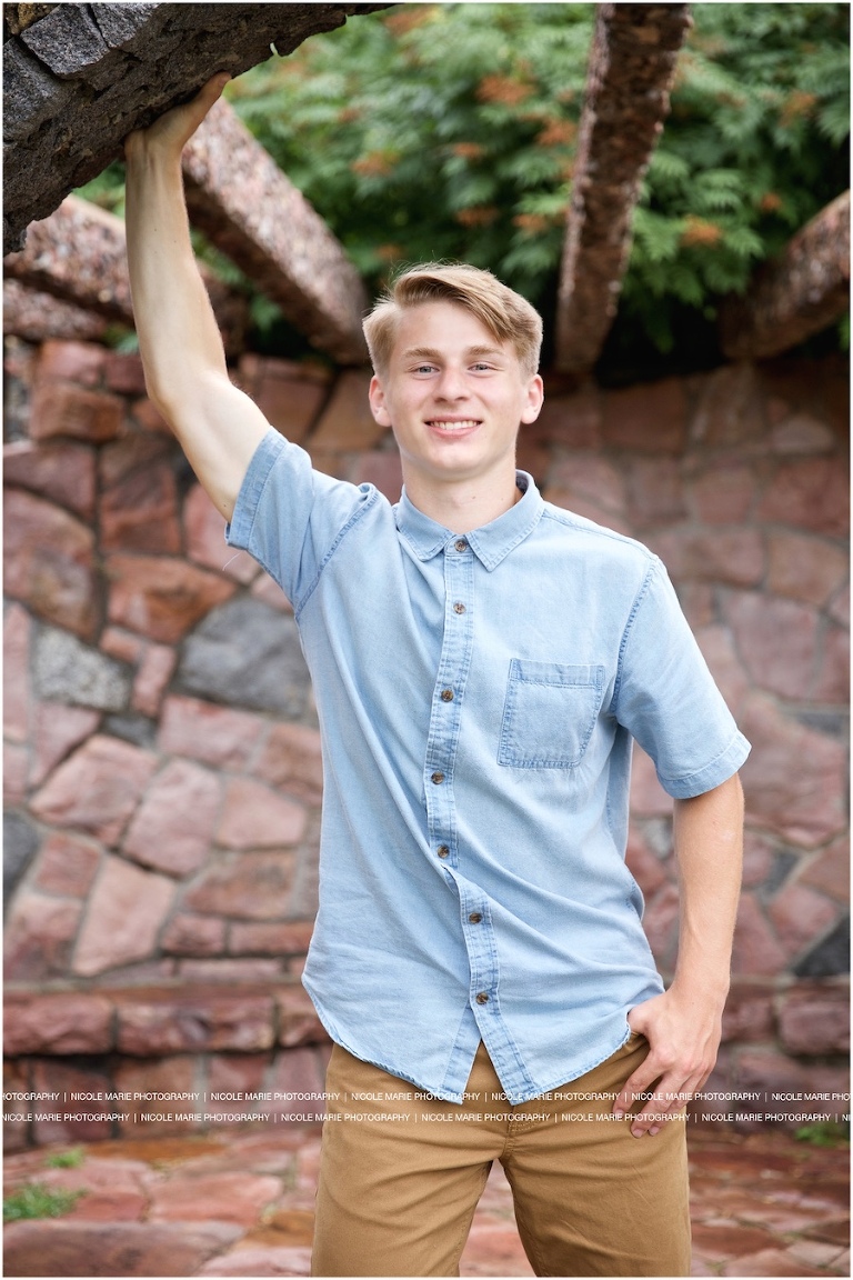 03-nick-hanson-senior-boy-portrait-sioux-falls-sd-photography